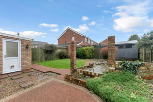 Photo 25- click for photo gallery